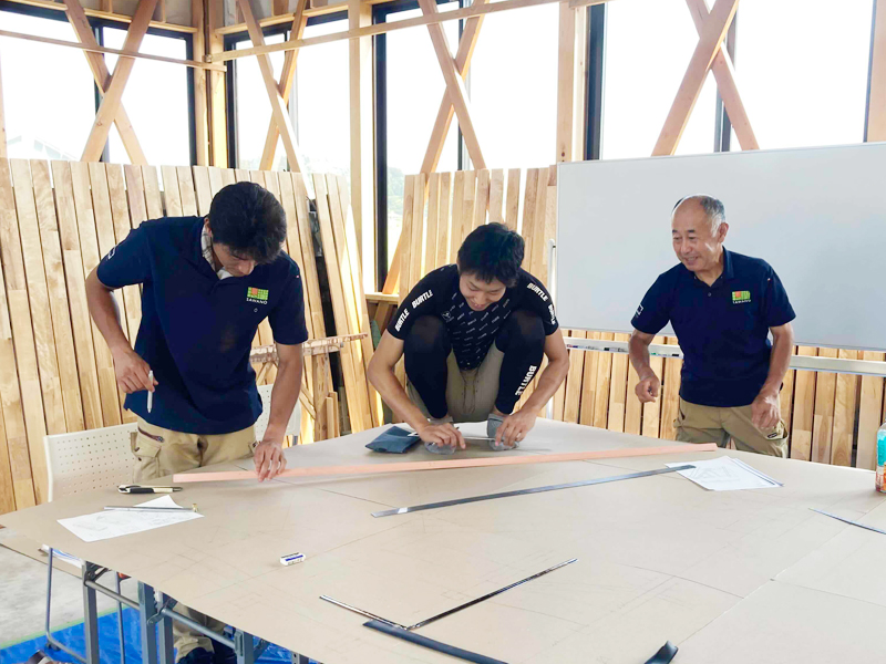 大工塾 実技研修の様子3